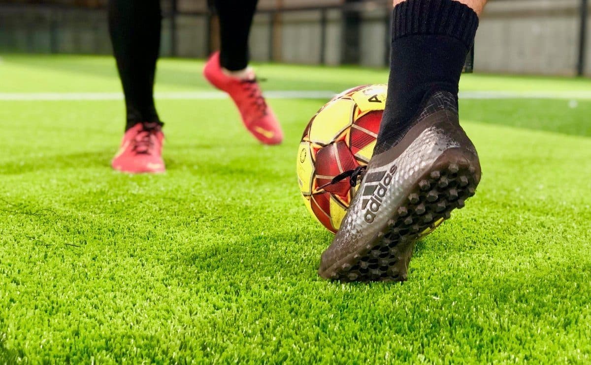 Où jouer au FOOT5 à Reims ?